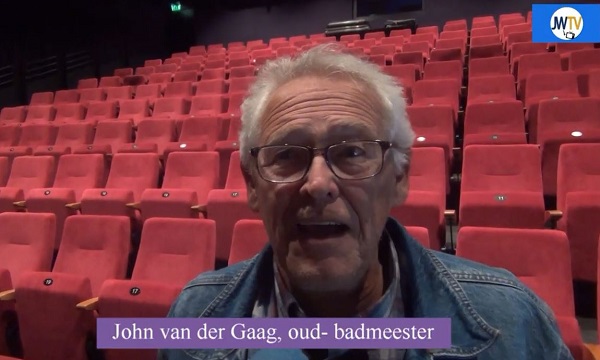 Badmeester John: "Het Sportfondsenbad ziet er niet uit, maar het heeft wel wat"