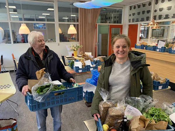  Uitgifte van (vers)producten uit de regio van Rechtstreex