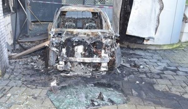  Aanslag met handgranaat op woning in Rotterdam