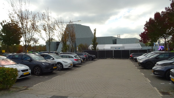 Tweedehands warmte met nieuw jasje