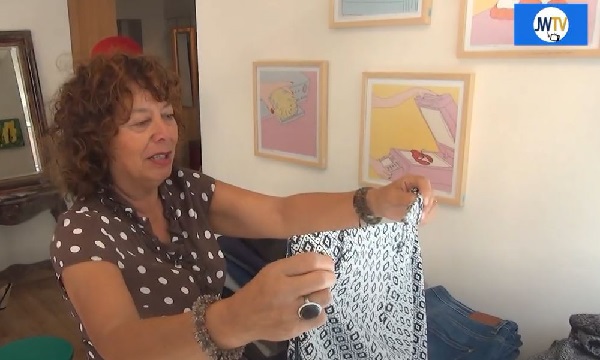 Beurs met gratis nieuwe en 2e hands dameskleding laatste keer open op koningsdag