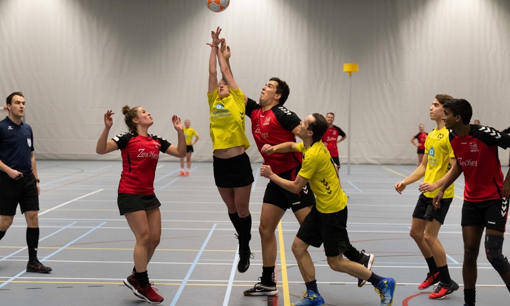 Nexus wint opnieuw en handhaaft koppositie