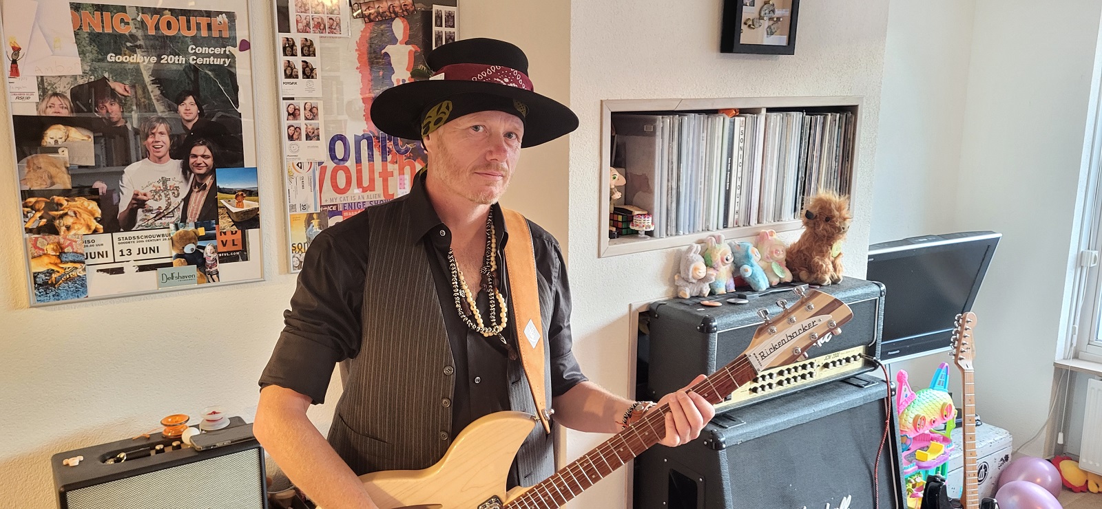 Boe & Loe op wereldtour door Schiedam