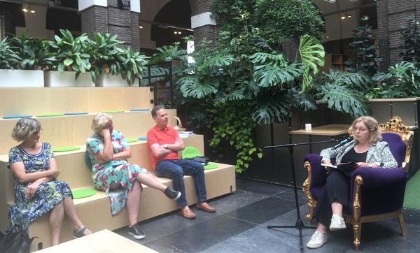 Voorlezen voor en door jong en oud