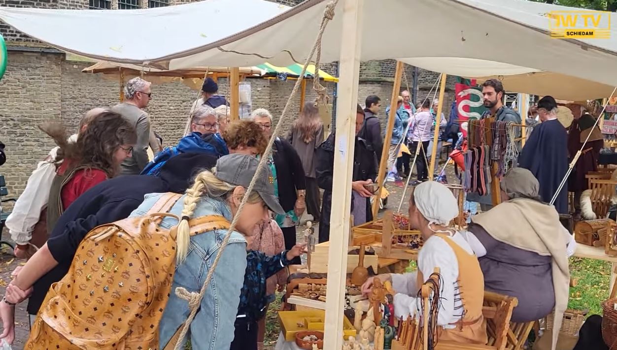 'Begrijp je niet waarom je stad er nu zo uitziet'