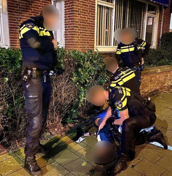 Strooptocht van autokraker langs dertien Mercedes A-klasses