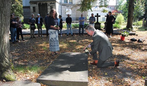 Marianne Ames legt redactie Nieuwsbrief HVS neer