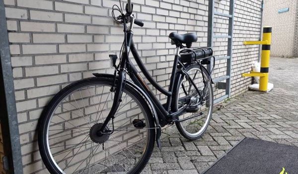 Politie Schiedam dringend op zoek naar eigenaar van deze fiets