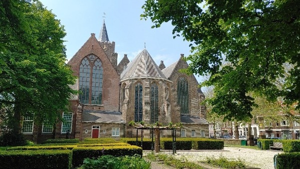 Grote Kerk Schiedam viert 600 jaar