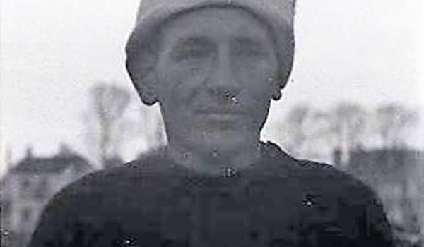 SBS6 Hart van Nederland bezoekt Schiedam vanwege Elfstedentochtwinnaar