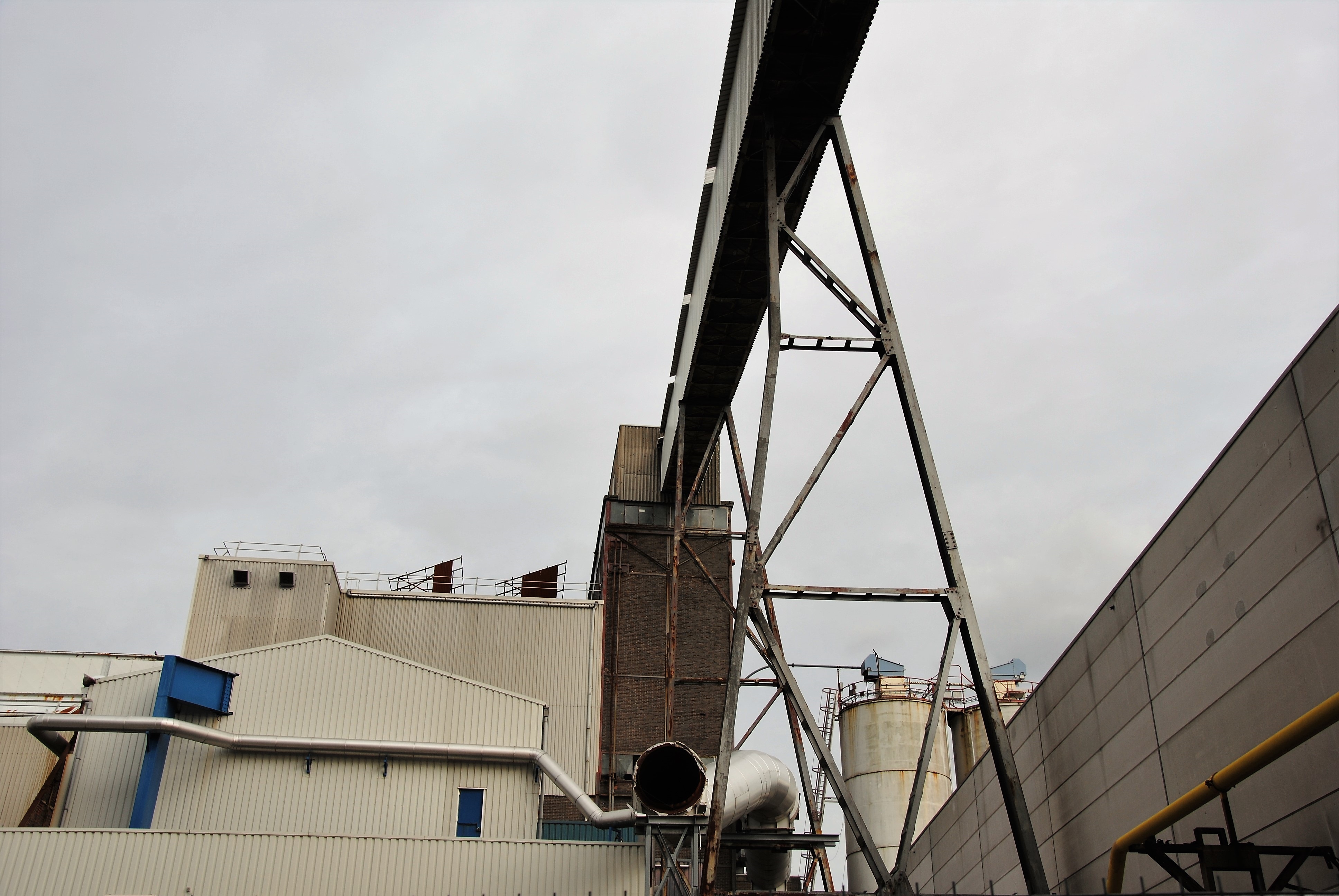 Brouwerij met 3 brouwketels en 5 vergistingstanks 