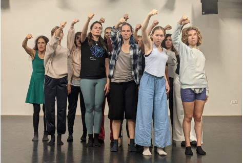 Body as a Weapon van Sandra Kramerová