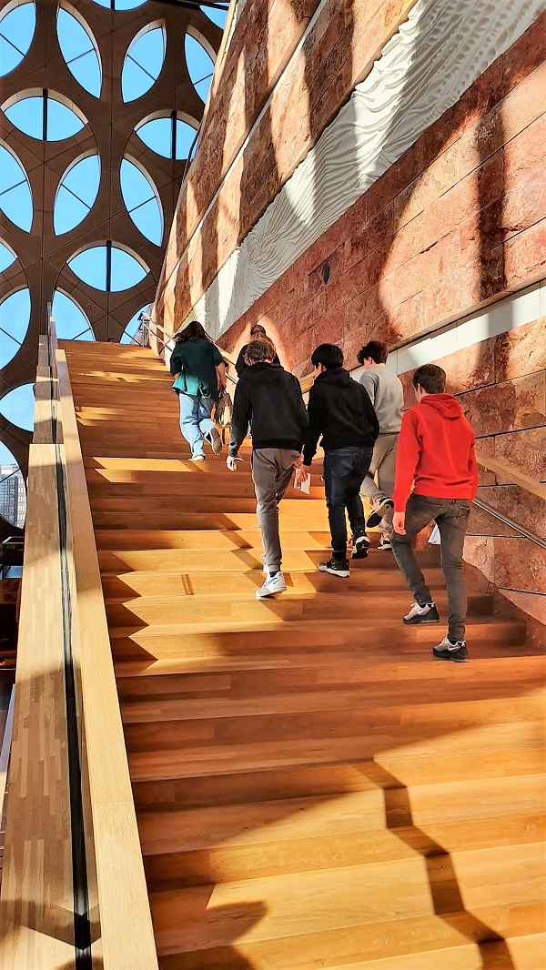 STGS blij met reizen, excursies en inschrijving nieuwe leerlingen