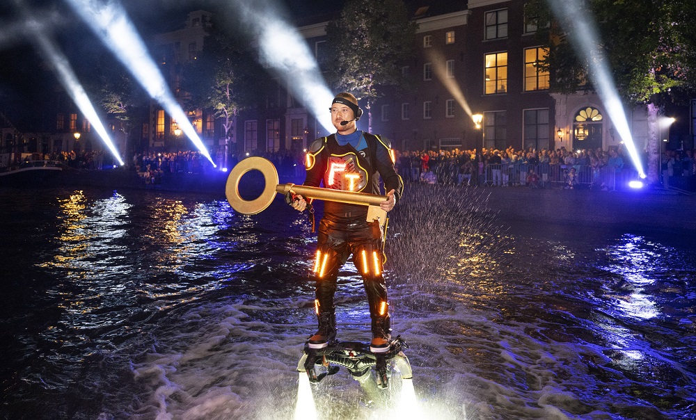 Schiedammers trots op spectaculaire opening in hun stad