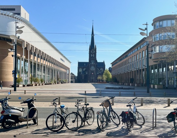 Schie Café, in gesprek over het meest besproken plein, het Stadserf