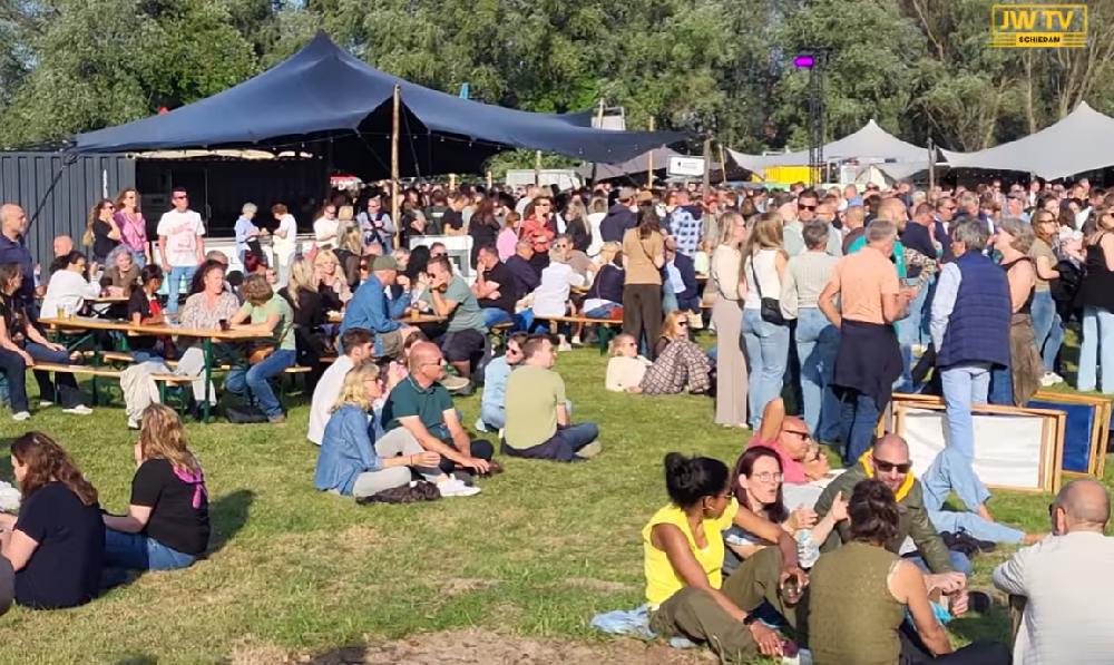 Edwin Evers Band blaast dak eraf bij start IDDF in Concert