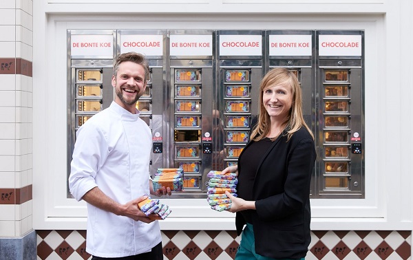 Museum dat zaterdag heropent en jubilerende chocolaterie De Bonte Koe lanceren de museumfeestreep