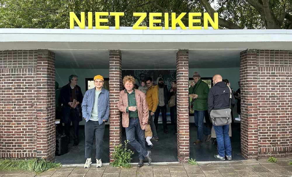 JW in gesprek met Sjef van Duin, programmeur Schreiershuisje