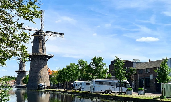 Met je camper tussen de hoogste molens ter wereld