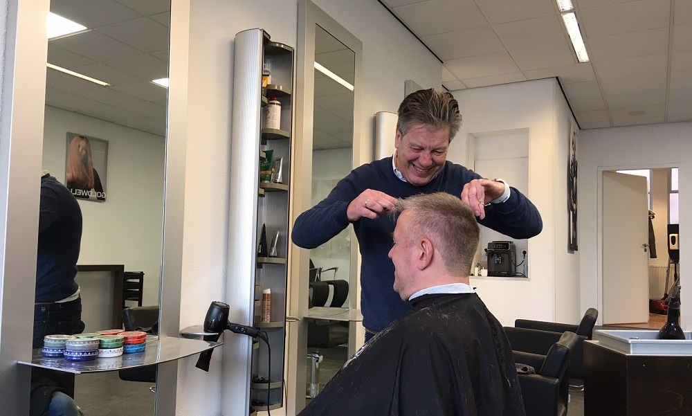 Mar Verburgh van Mar's Kapsalon verhuist na 28 jaar