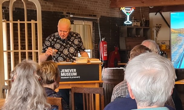 ‘Welk verband is er bij schrijvers tussen creativiteit, gevoeligheid en lijden?’