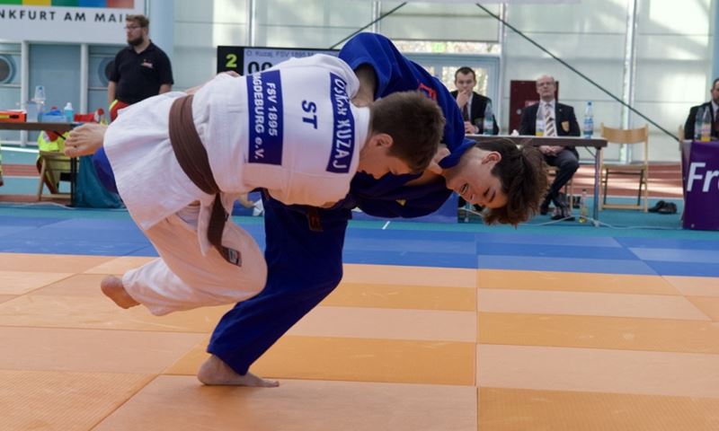 28 judoka's uit Schiedam op de mat in Adler Cup in Frankfurt