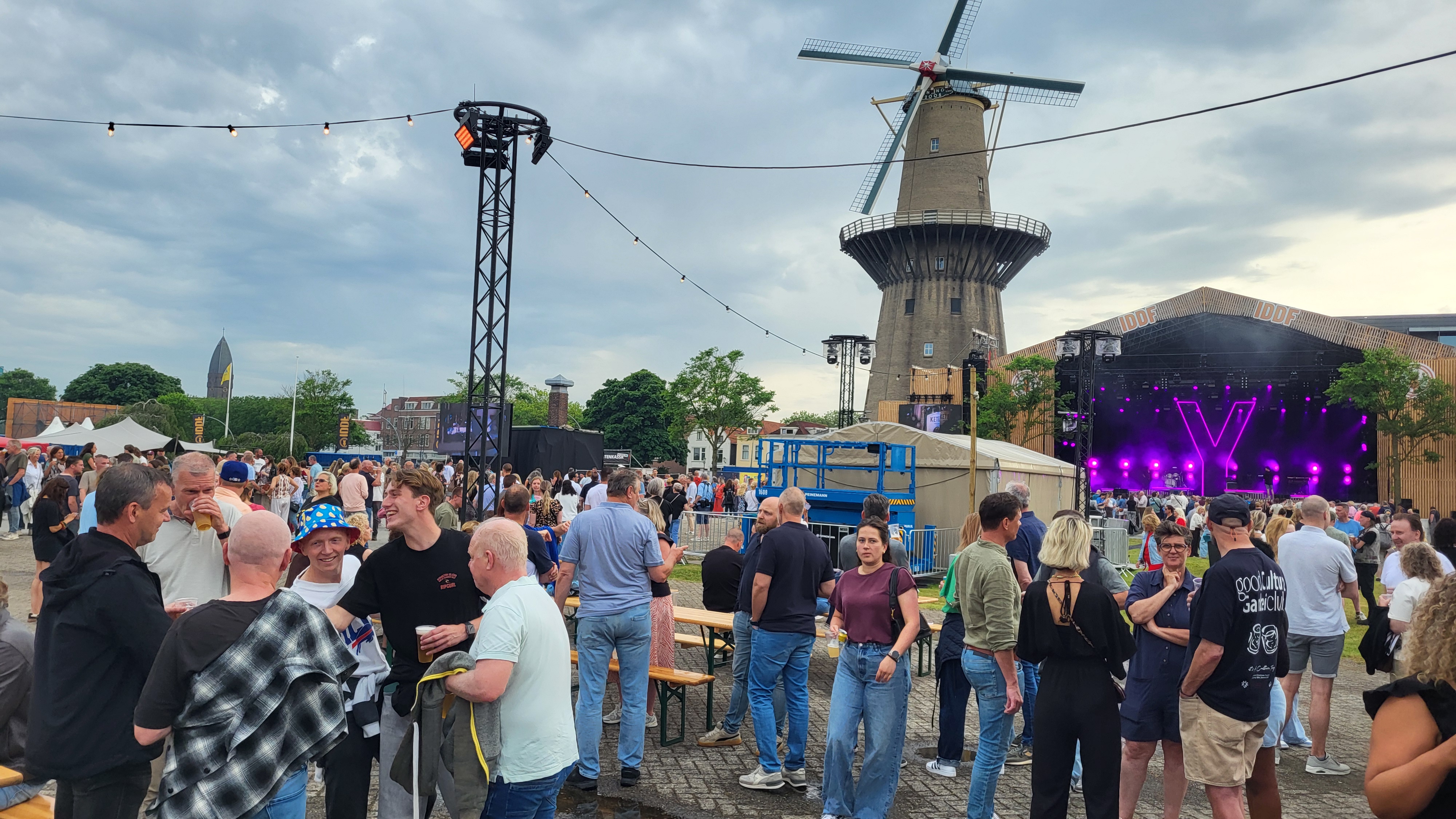 Heerlijke start IDDF vrijdagavond