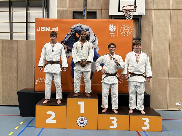 Giovanni Florencia kampioen van Nederland