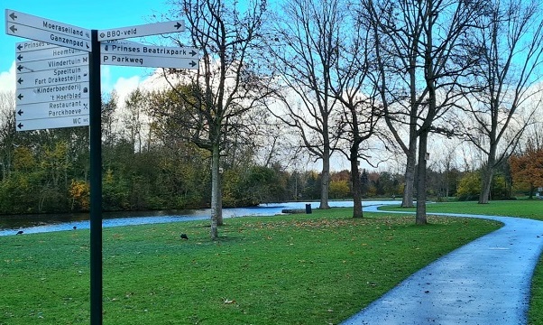 Getuigen gezocht: Straatroof Prinses Beatrixpark 