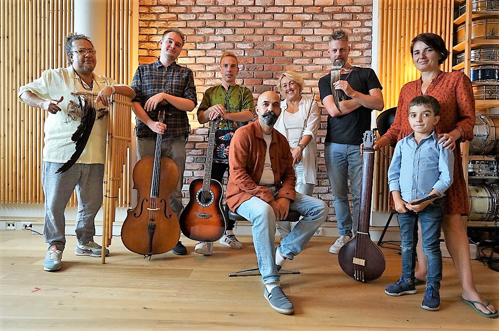 Door iets zien én horen het gaan voelen