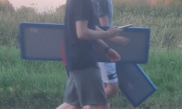 Gemeente zoekt jongens die straatnaamborden meenamen