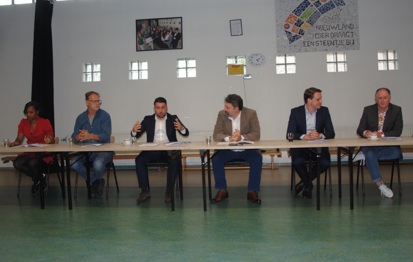 'Betaald parkeren? Zelf bepalen!' en 'soepeler horecabeleid' 