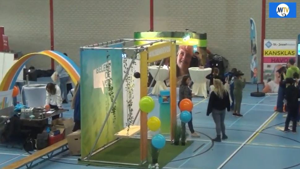 In deze video stellen zes Schiedamse scholen zich voor