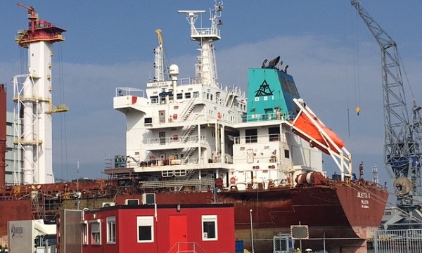 Tijdens storm Corrie op drift geraakte Julietta D ligt in Wiltonhaven