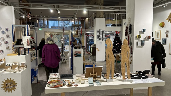 'Koop geen vuurwerk maar kunstwerk'