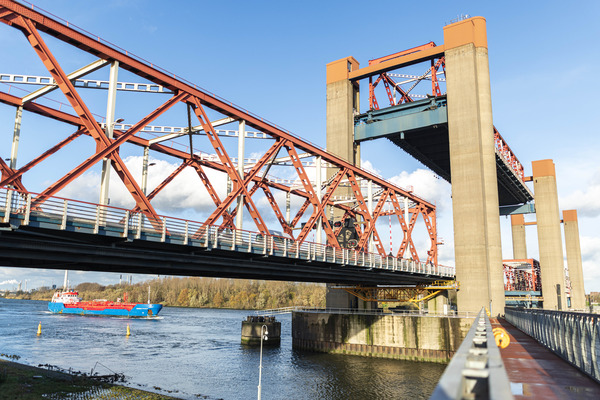 Spijkenisserbrug komend weekend open,  daarna 5 weekenden dicht