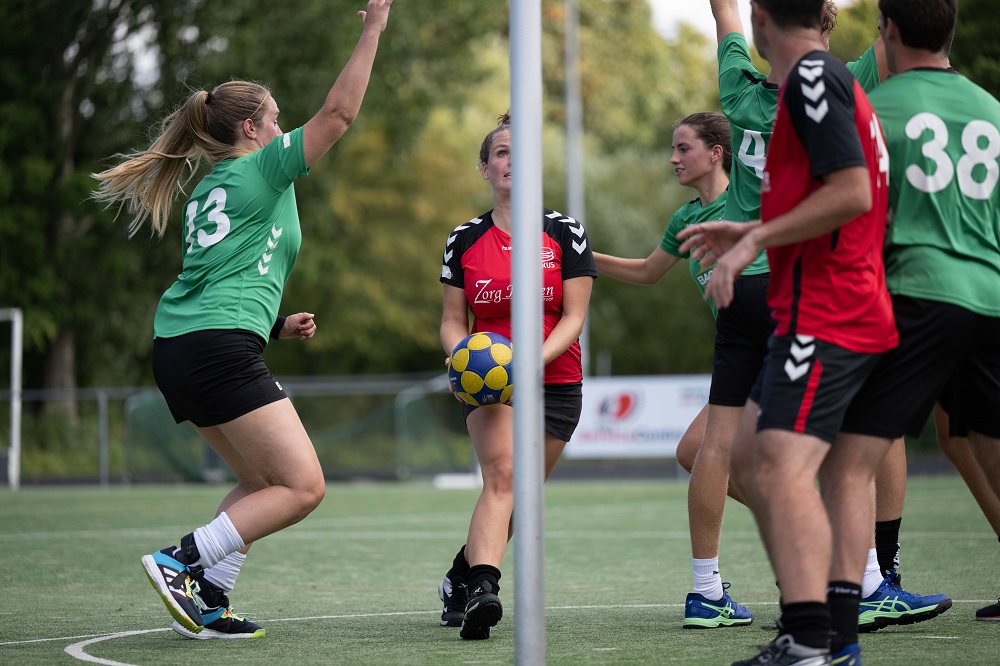 Nexus wint op het nippertje in competitiestart tegen Reeuwijk 