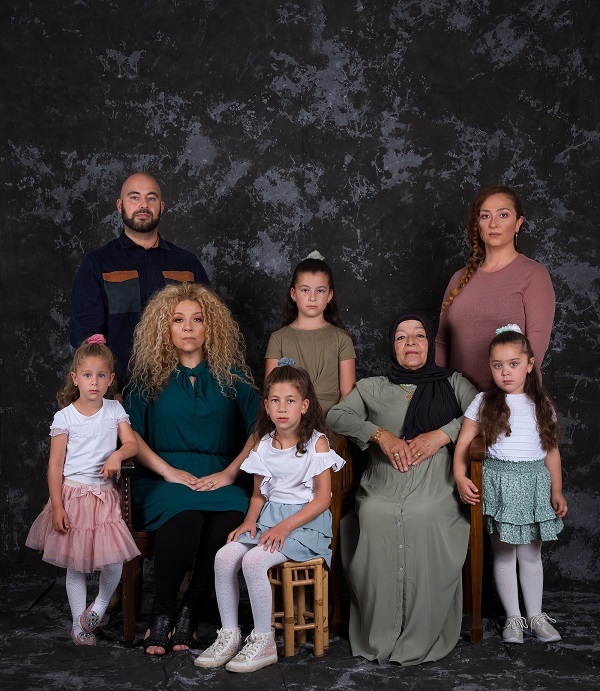 Familieportretten met Turkse Schiedammers van Cigdem Yuksel