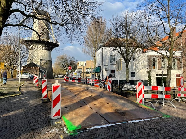 Zo ziet de brug die over de brug heen gaat eruit