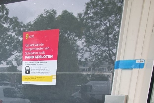 Burgemeester sluit kapperszaak op grond van wet wapens en munitie