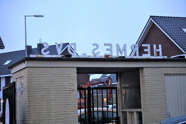 Voetballer Piet van Mullem (83) overleden