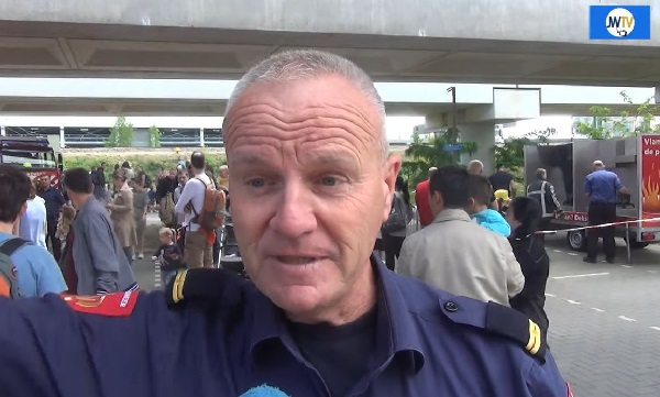 Video-impressie van druk bezochte open dag Brandweer Schiedam