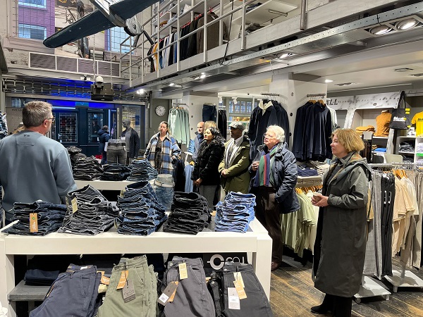 22 Schiedamse ondernemers krijgen financiële steun bij digitalisering