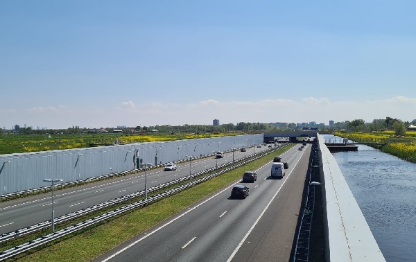 Méér informatie langs A4 en A12 moet leiden tot minder file op A4 naar Schiedam