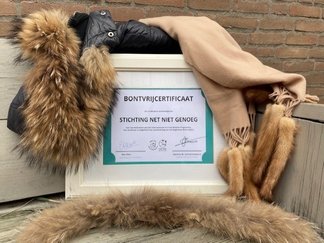 Net Niet Genoeg is de 1e bontvrije kledingbank
