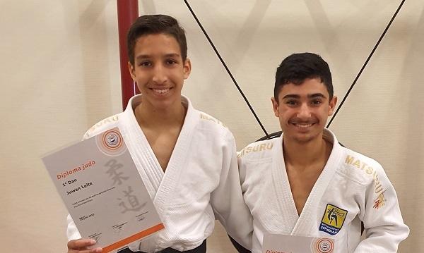 Zij behaalden de zwarte band judo