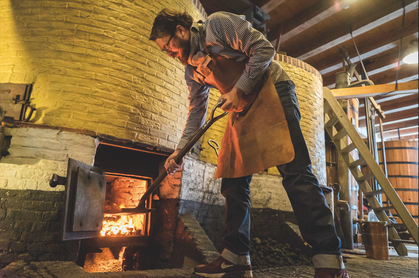 De ketels gaan weer loeien in het Jenevermuseum