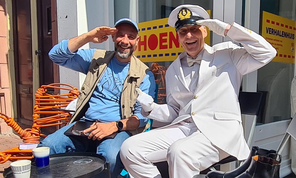 Hamerslag opent Schoenverhalen