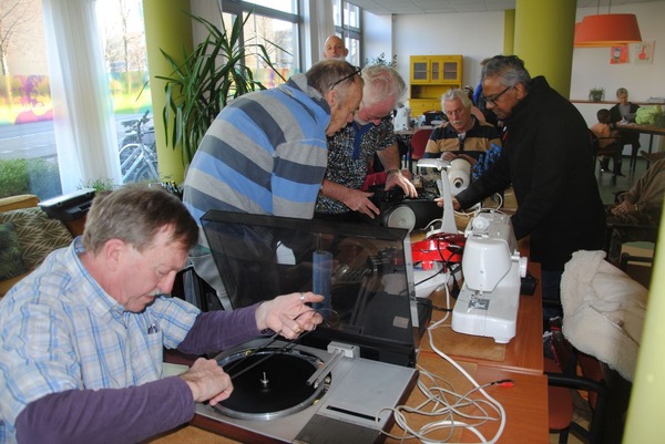 Repair Café te gast in De Werf