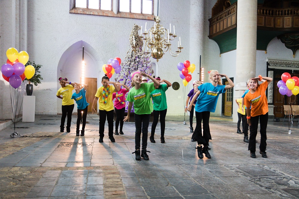 In Schiedam opgenomen video-clip van “Sinterklaas Superfan”